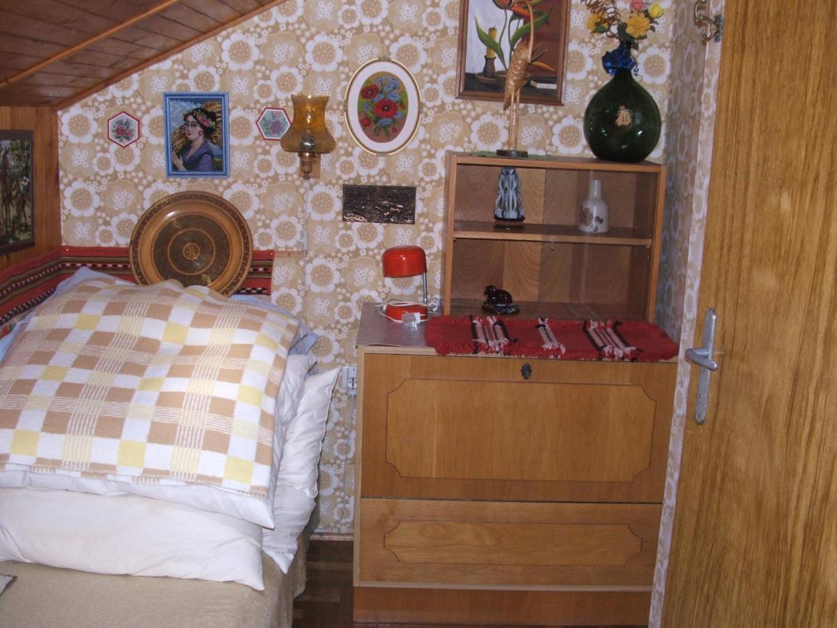 Agancs Vendeghaz Hotel Balatonszárszó Екстериор снимка